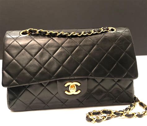 chanel flap 2.55.